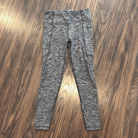 Kids Gray Leggings by Hanna Anderson (size 8) - Picture 1 of 5